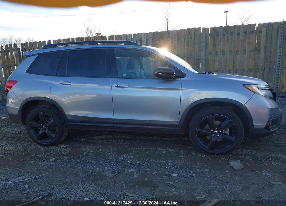 2019 HONDA PASSPORT ELITE VIN: 5FNYF8H00KB004381