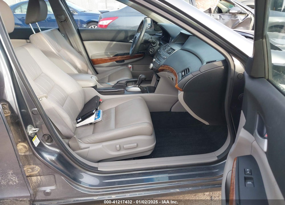 2012 HONDA ACCORD VIN: 1HGCP2F86CA143195