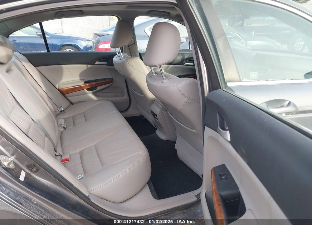 2012 HONDA ACCORD VIN: 1HGCP2F86CA143195