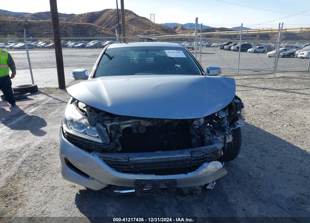 2017 HONDA ACCORD EX-L V6 VIN: 1HGCR3F84HA035973
