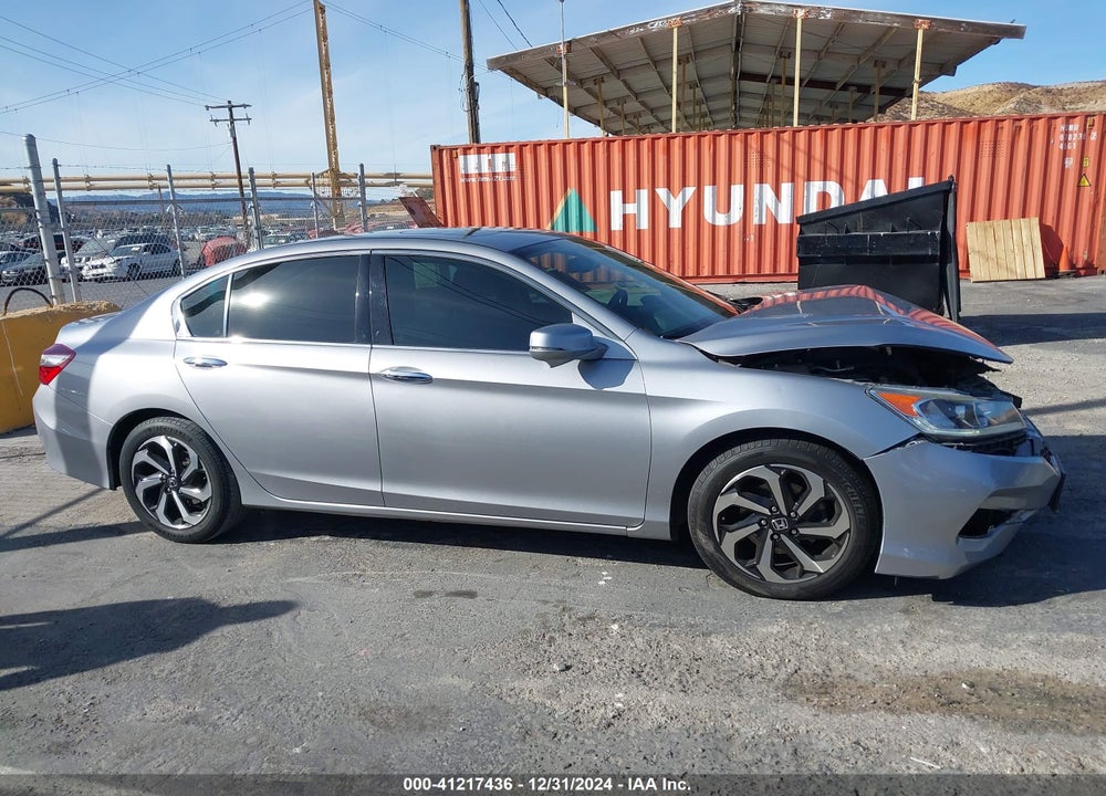 2017 HONDA ACCORD EX-L V6 VIN: 1HGCR3F84HA035973