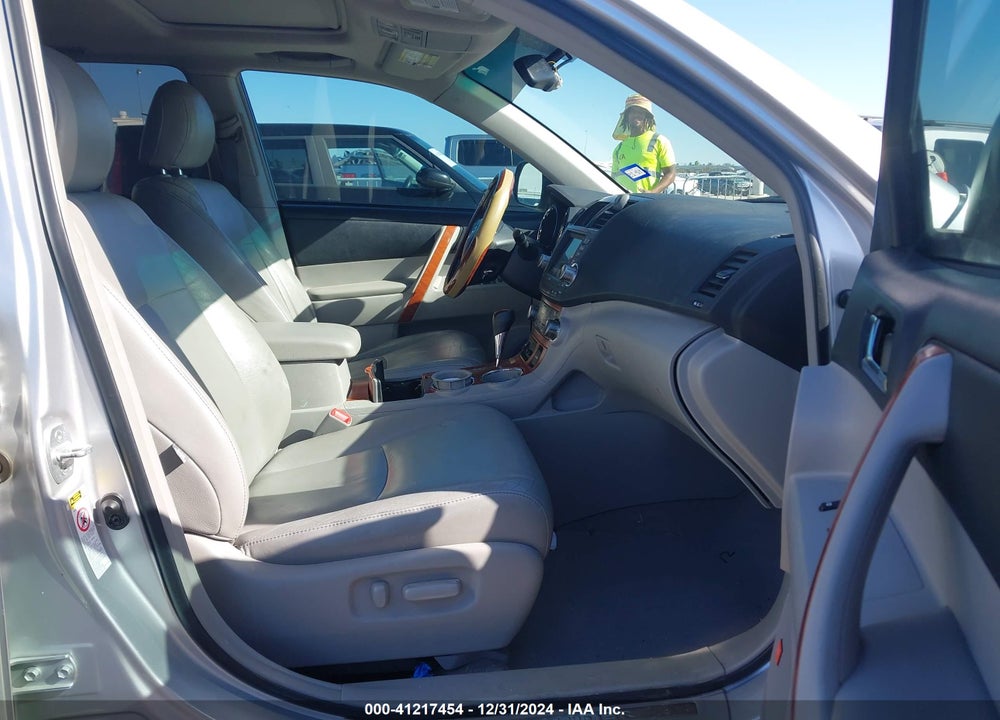 2010 TOYOTA HIGHLANDER LIMITED VIN: 5TDYK3EH6AS019647
