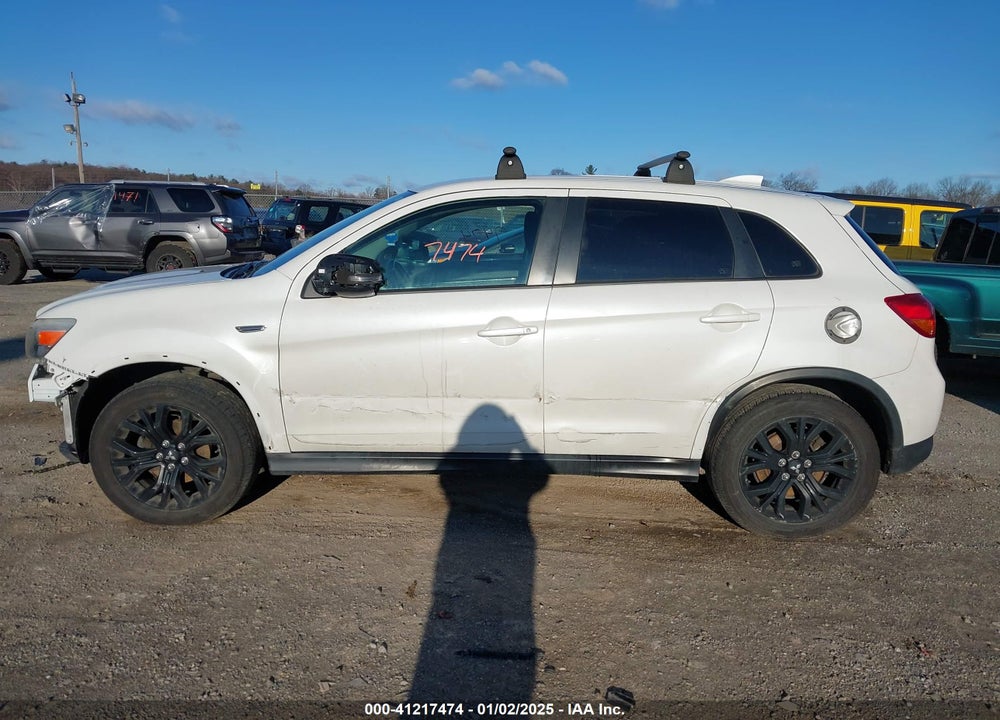2017 MITSUBISHI OUTLANDER SPORT 2.0 LE VIN: JA4AR3AU2HZ040420