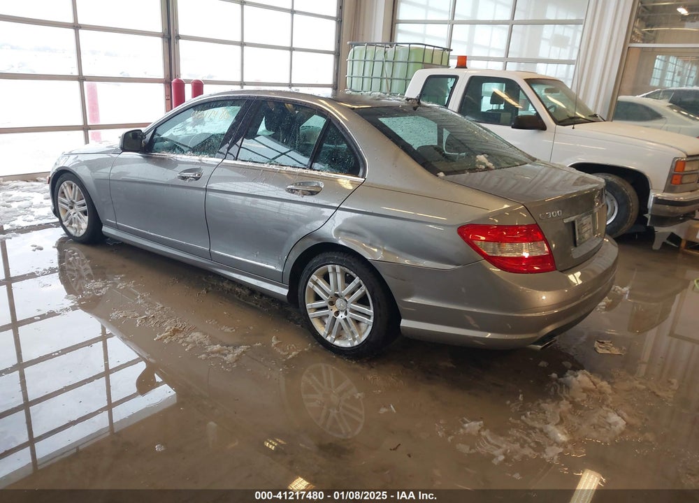 2009 MERCEDES-BENZ C VIN: WDDGF81X49R073734