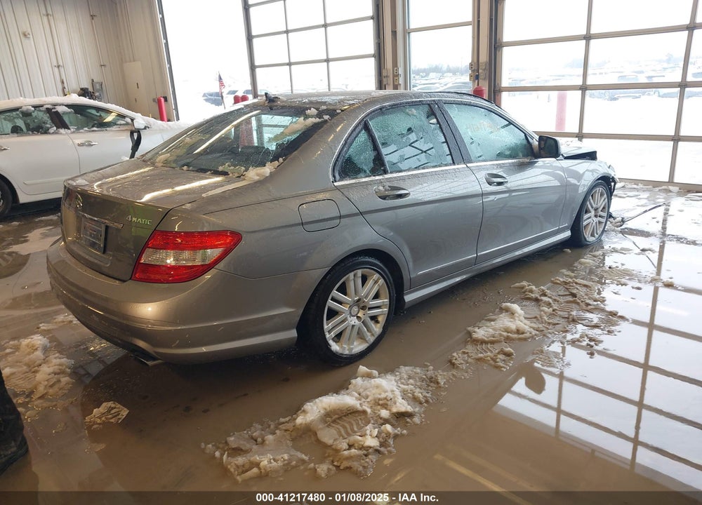 2009 MERCEDES-BENZ C VIN: WDDGF81X49R073734