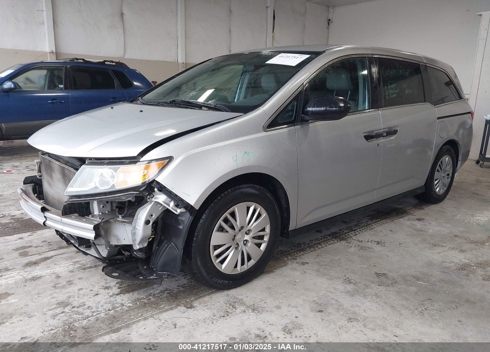 2015 HONDA ODYSSEY LX VIN: 5FNRL5H28FB073242