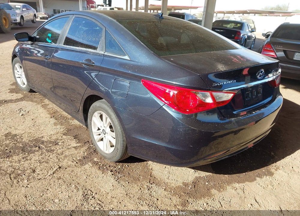 2013 HYUNDAI SONATA GLS VIN: 5NPEB4ACXDH762230
