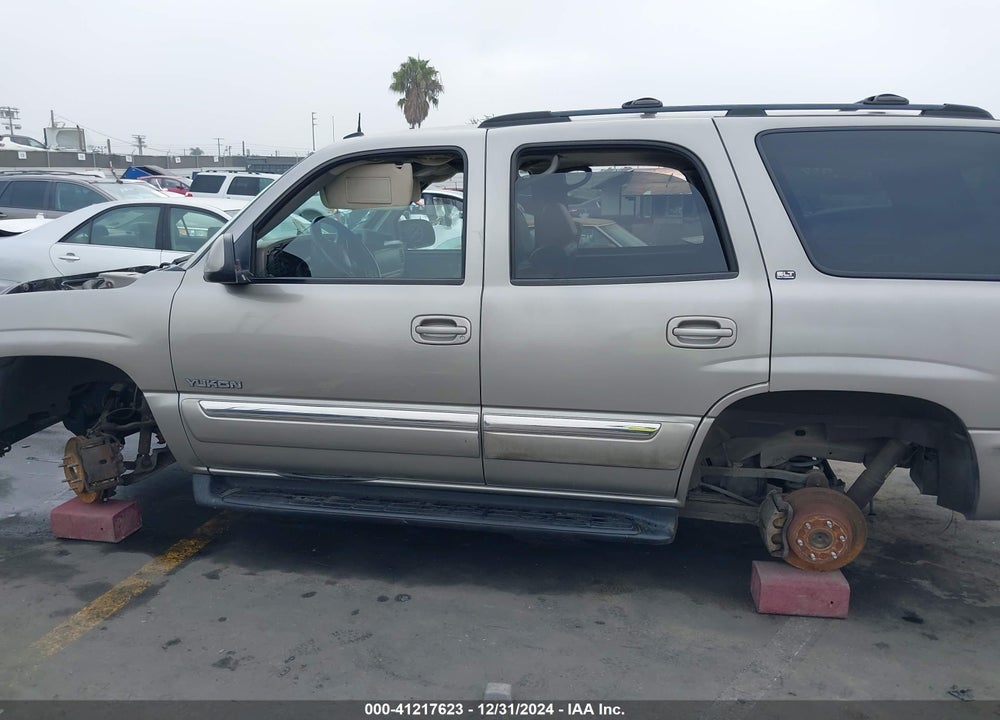 2002 GMC YUKON VIN: 1GKEC13T22J341393