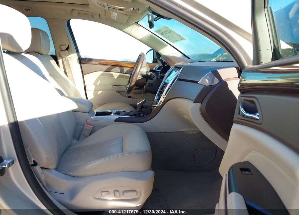 2013 CADILLAC SRX PERFORMANCE COLLECTION VIN: 3GYFNHE37DS645590