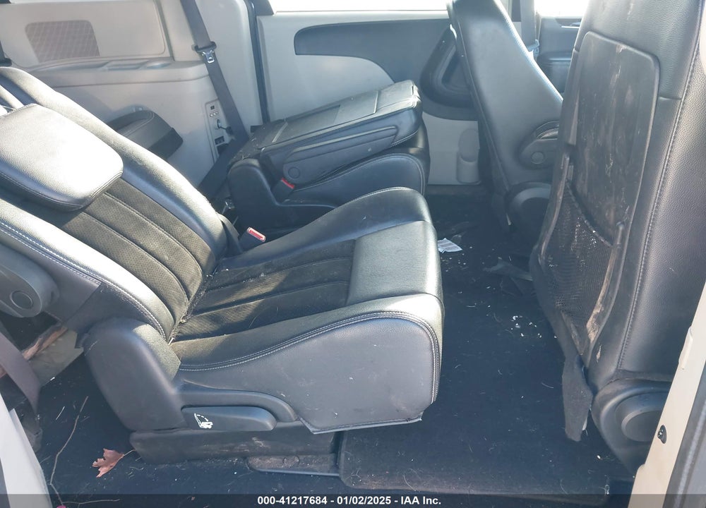 2014 DODGE GRAND CARAVAN SXT 30TH ANNIVERSARY VIN: 2C4RDGCG5ER190517