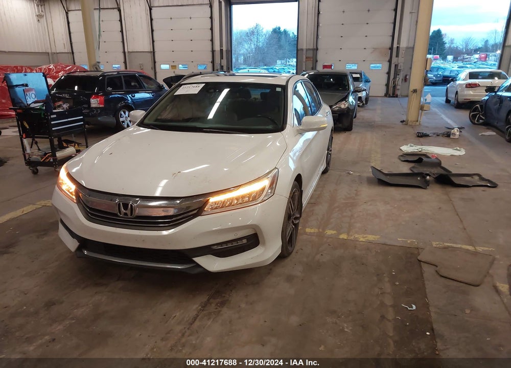 2016 HONDA ACCORD TOURING VIN: 1HGCR3F99GA013796