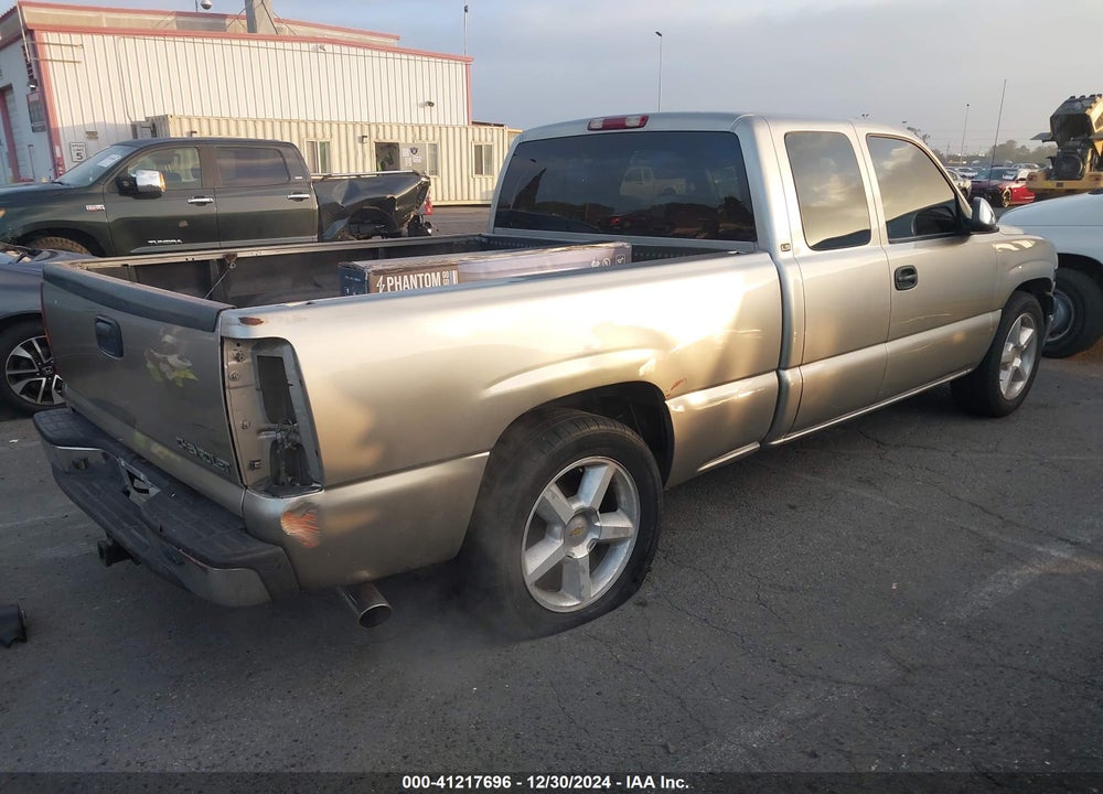 1999 CHEVROLET SILVERADO 1500 LS VIN: 2GCEC19TXX1253440