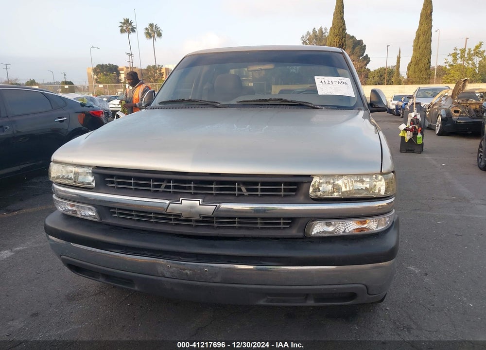 1999 CHEVROLET SILVERADO 1500 LS VIN: 2GCEC19TXX1253440