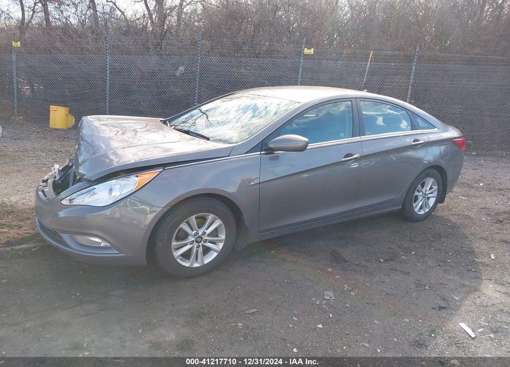 2013 HYUNDAI SONATA GLS VIN: 5NPEB4AC0DH783734