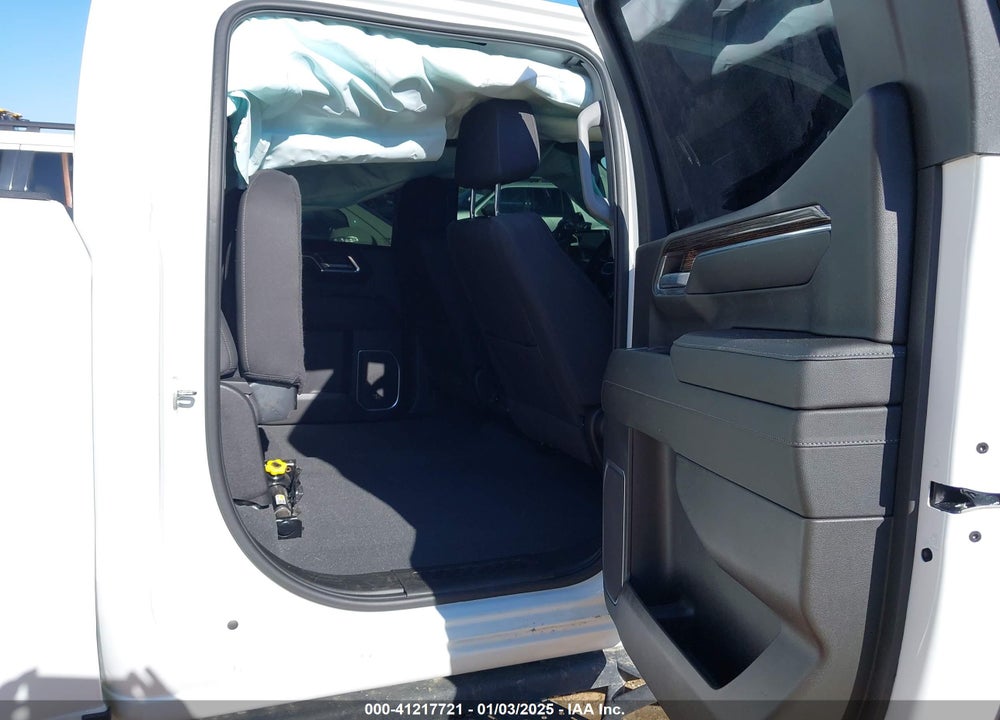 2023 GMC SIERRA 1500 4WD SHORT BOX SLE VIN: 3GTUUBED1PG229189