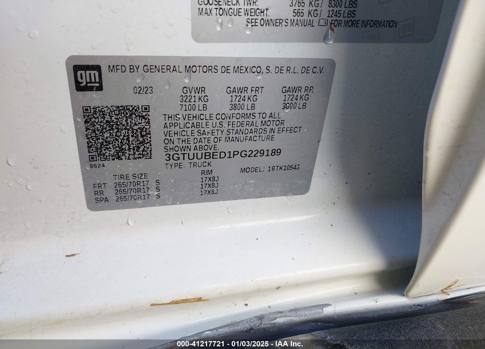 2023 GMC SIERRA 1500 4WD SHORT BOX SLE VIN: 3GTUUBED1PG229189