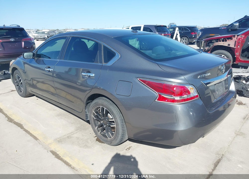 2015 NISSAN ALTIMA VIN: 1N4AL3AP8FN386161