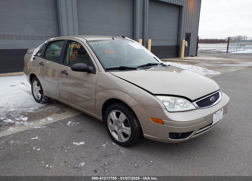 2006 FORD FOCUS ZX4 VIN: 1FAFP34N46W226342
