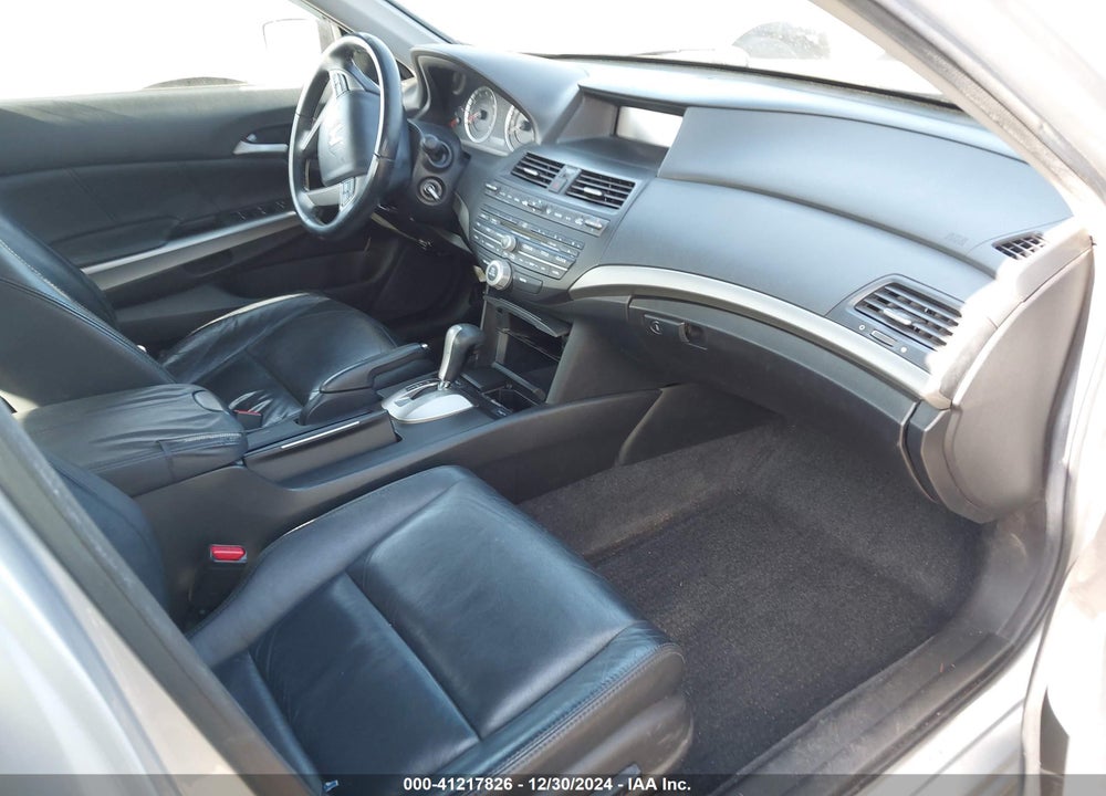 2009 HONDA ACCORD VIN: 1HGCP36809A028008