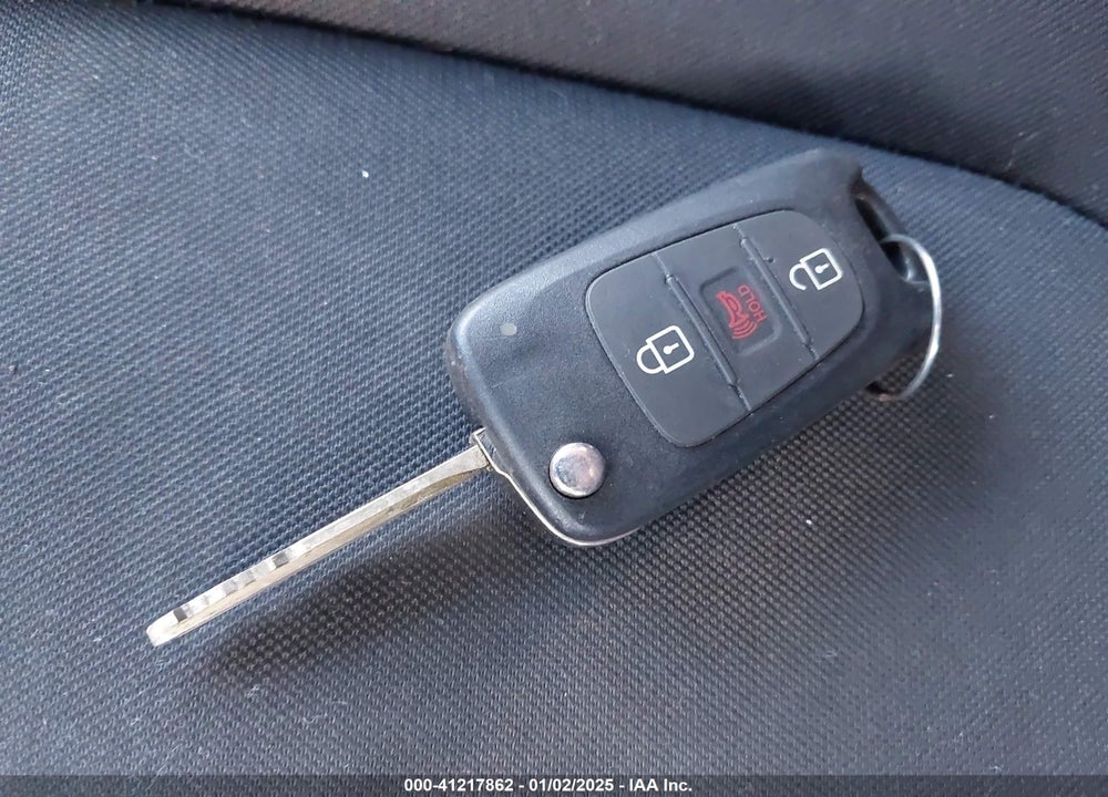 2013 KIA SOUL VIN: KNDJT2A6XD7568053