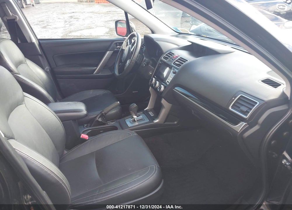 2017 SUBARU FORESTER 2.5I LIMITED VIN: JF2SJARCXHH501274