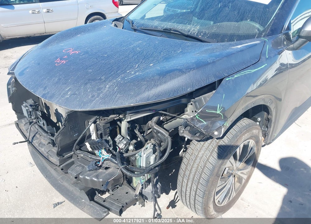 2021 NISSAN ROGUE SV VIN: 5N1AT3BA1MC682051