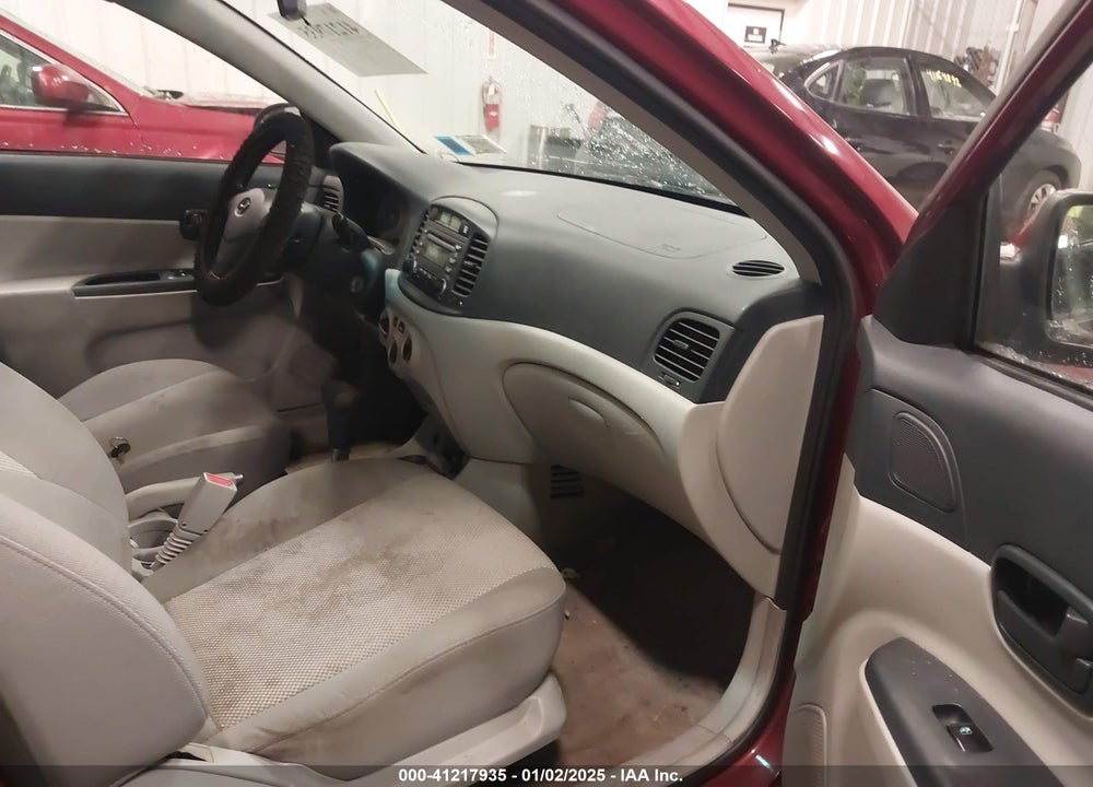 2007 HYUNDAI ACCENT GLS VIN: KMHCN46C47U085513