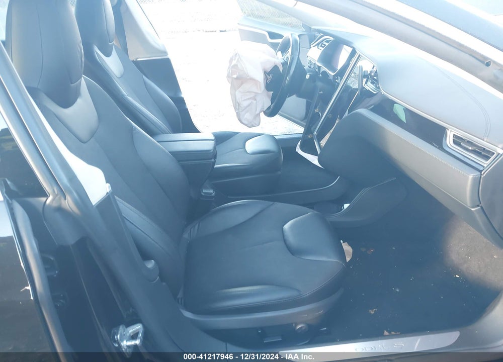 2015 TESLA MODEL S VIN: 5YJSA1E23FF113294
