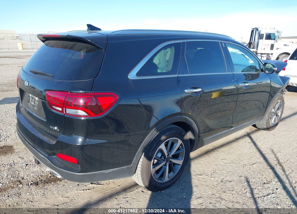 2019 KIA SORENTO 3.3L EX VIN: 5XYPH4A53KG464843