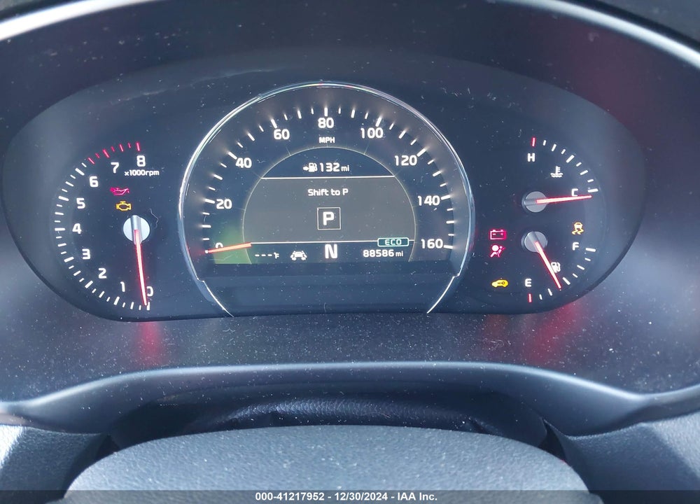 2019 KIA SORENTO 3.3L EX VIN: 5XYPH4A53KG464843