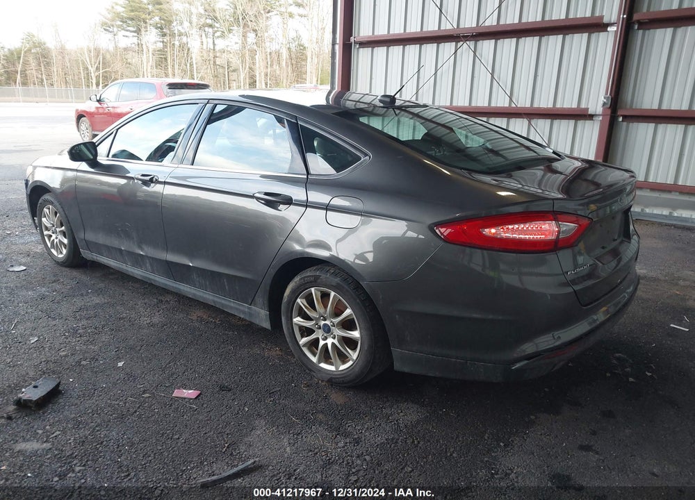 2016 FORD FUSION S VIN: 3FA6P0G73GR177327