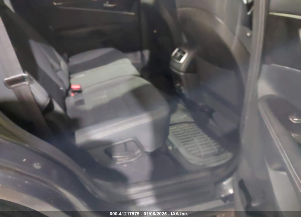 2016 KIA SORENTO 2.4L LX VIN: 5XYPGDA36GG112848