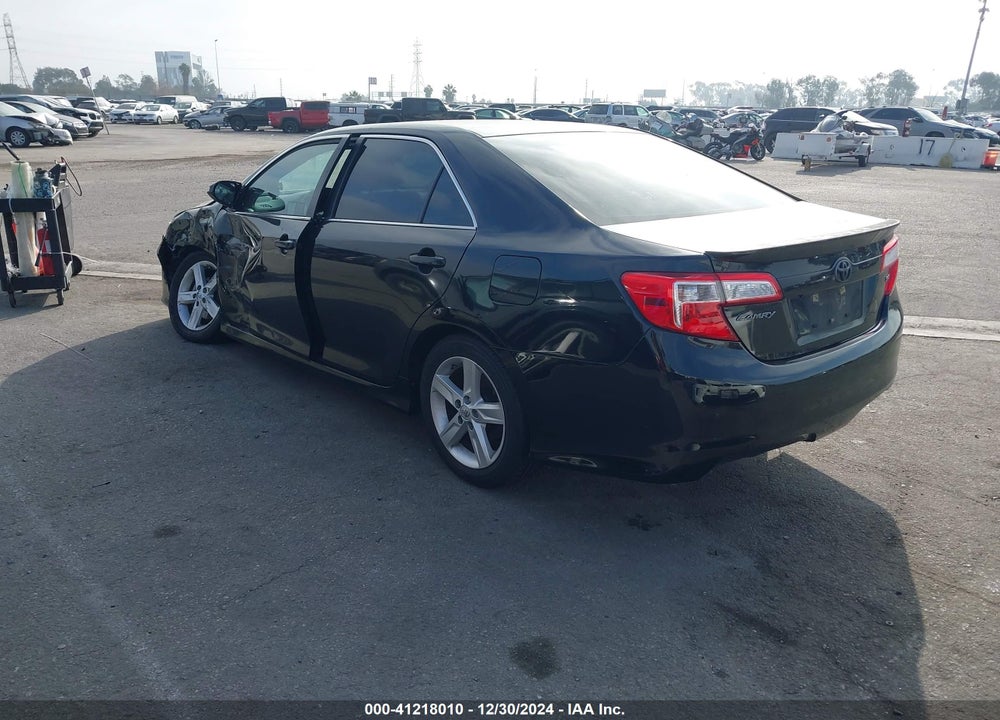 2014 TOYOTA CAMRY SE VIN: 4T1BF1FK4EU387525