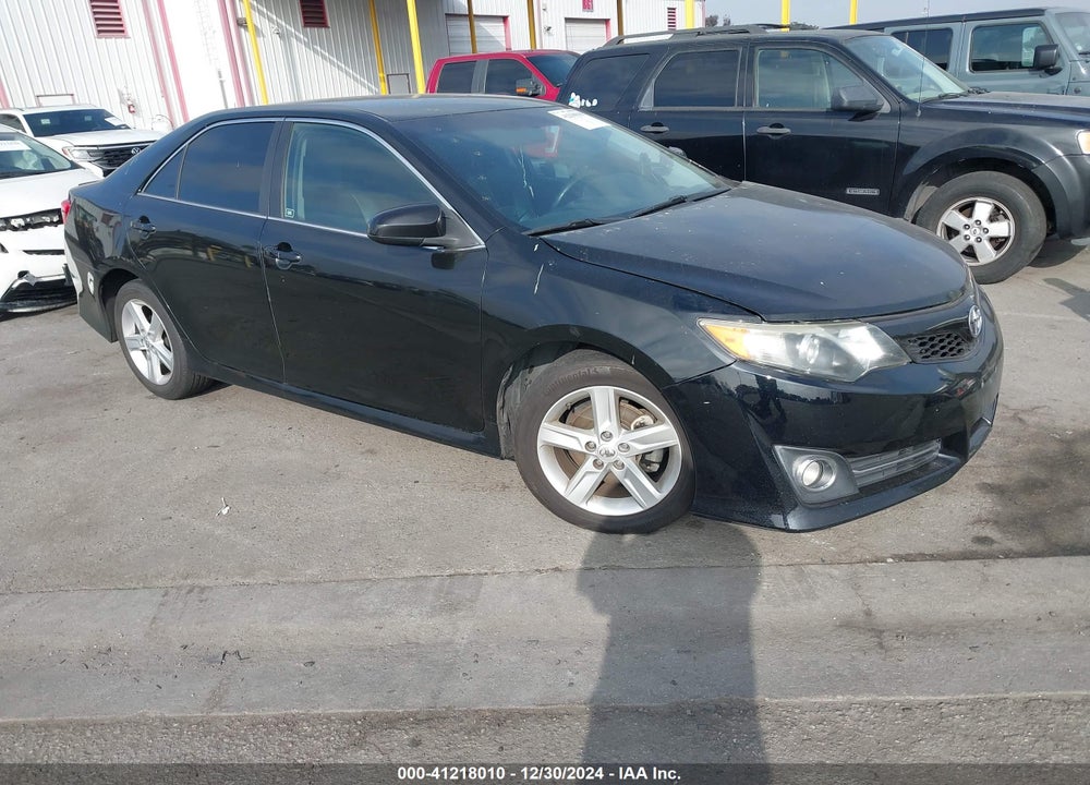 2014 TOYOTA CAMRY SE VIN: 4T1BF1FK4EU387525