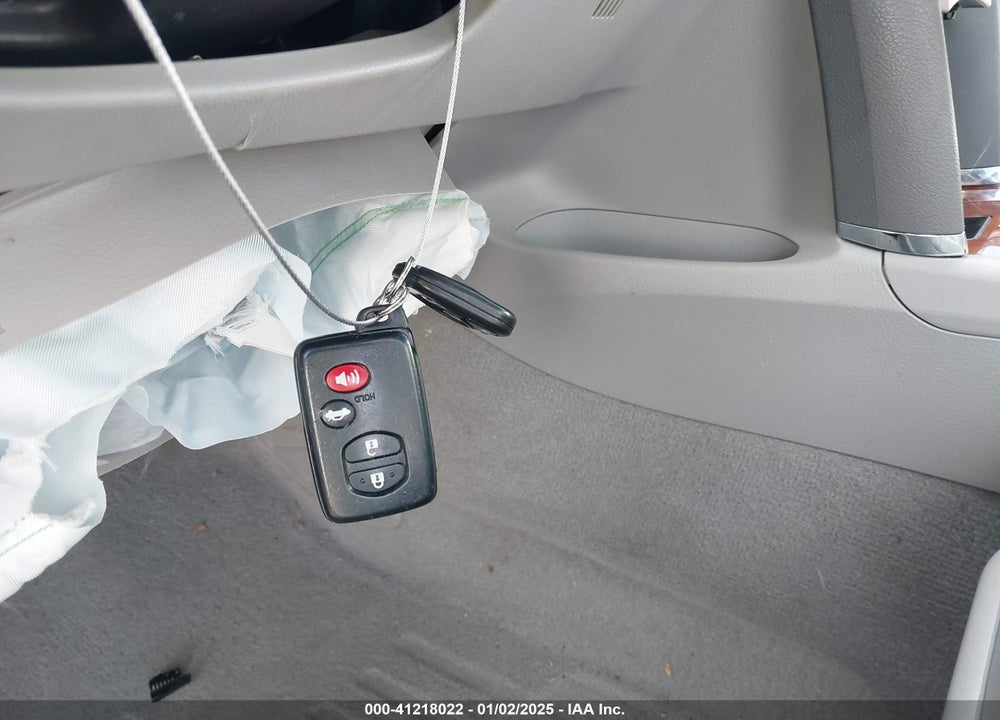 2011 TOYOTA CAMRY XLE VIN: 4T4BF3EK1BR162008