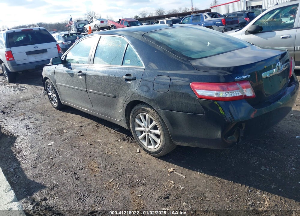 2011 TOYOTA CAMRY XLE VIN: 4T4BF3EK1BR162008