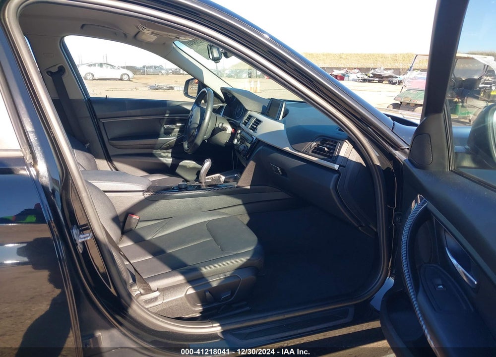 2015 BMW 320I VIN: WBA3B1C51FK139679