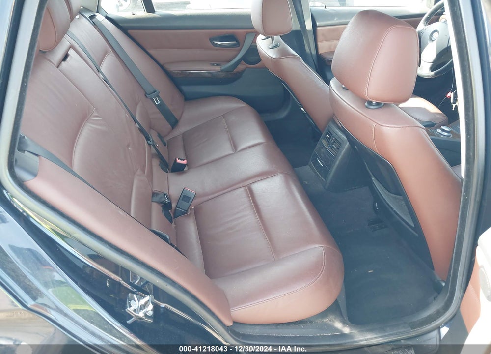 2007 BMW 328XI VIN: WBAVT73517FZ35951