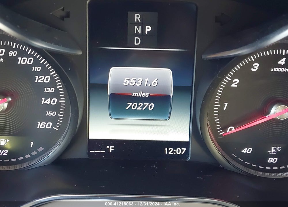 2017 MERCEDES-BENZ GLC VIN: WDC0G4JB1HF260946