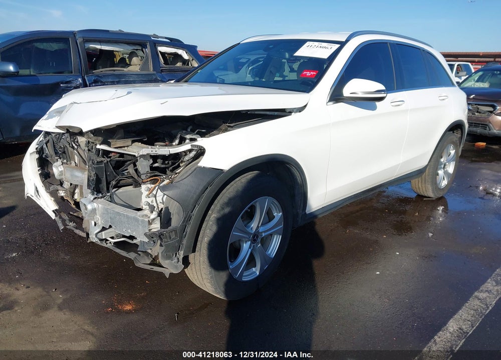 2017 MERCEDES-BENZ GLC VIN: WDC0G4JB1HF260946