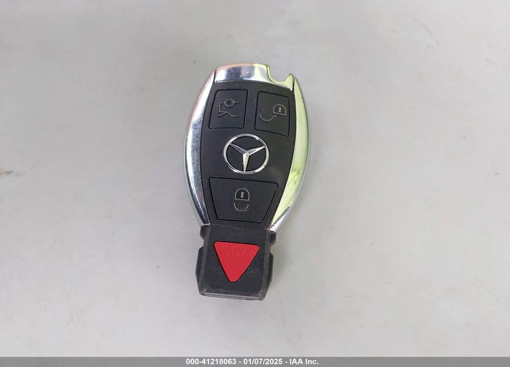 2017 MERCEDES-BENZ GLC VIN: WDC0G4JB1HF260946