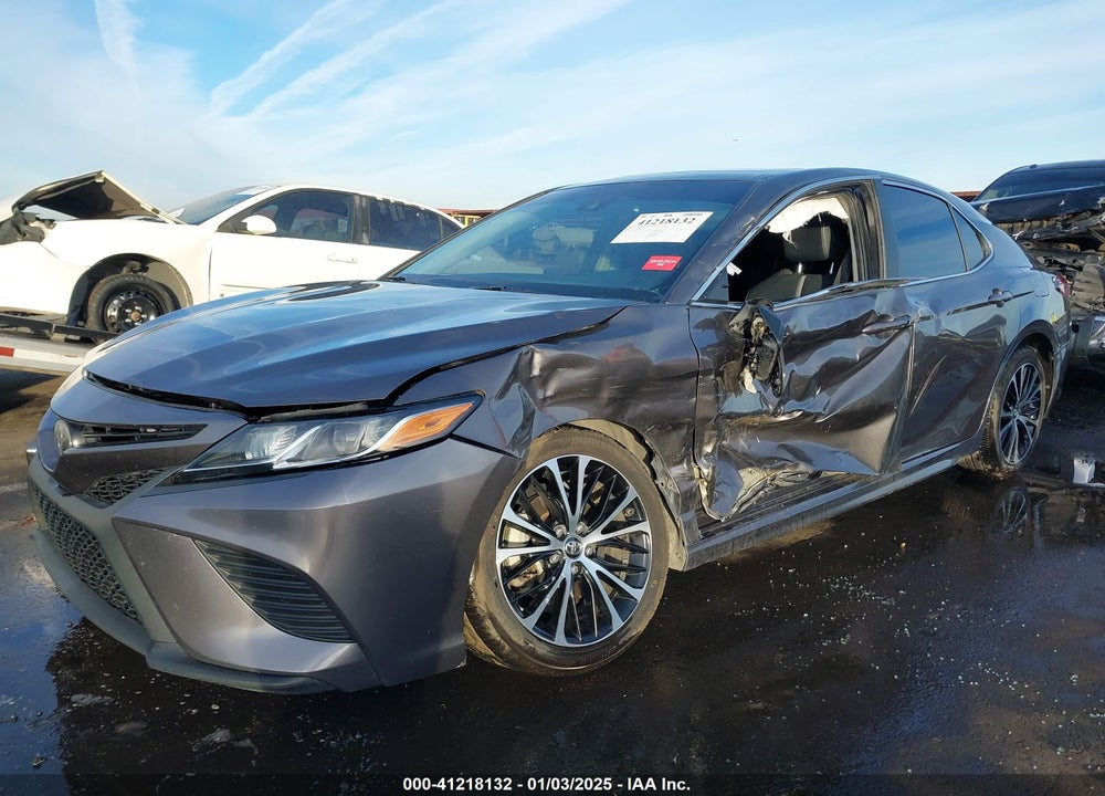 2019 TOYOTA CAMRY VIN: 4T1B11HK8KU722650