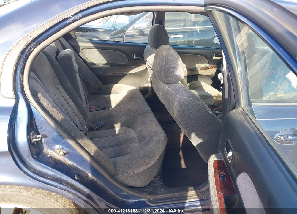 2004 HYUNDAI SONATA GLS/LX VIN: KMHWF35H04A942974