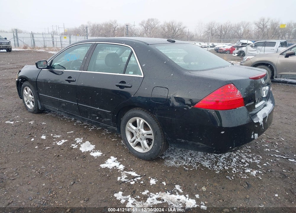 2007 HONDA ACCORD VIN: 1HGCM56817A140365