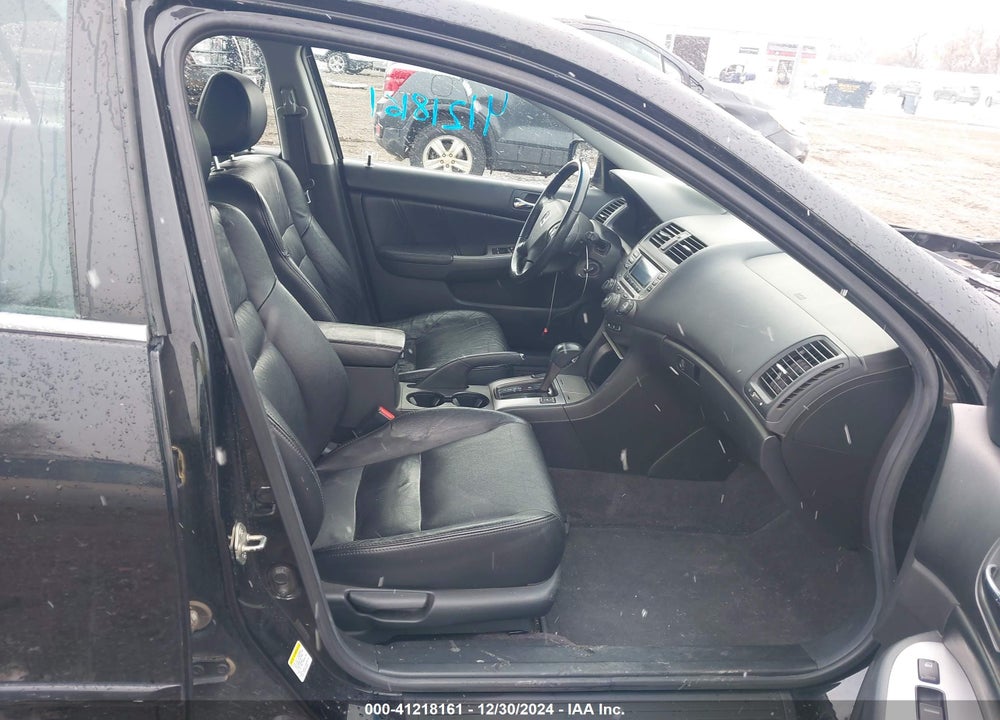 2007 HONDA ACCORD VIN: 1HGCM56817A140365