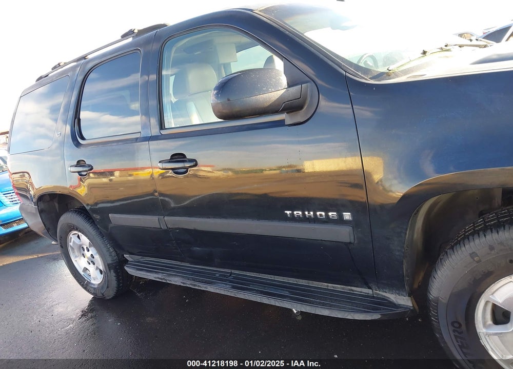2007 CHEVROLET TAHOE LT VIN: 1GNFC13007R117612