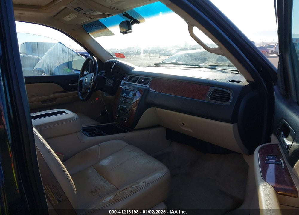 2007 CHEVROLET TAHOE LT VIN: 1GNFC13007R117612