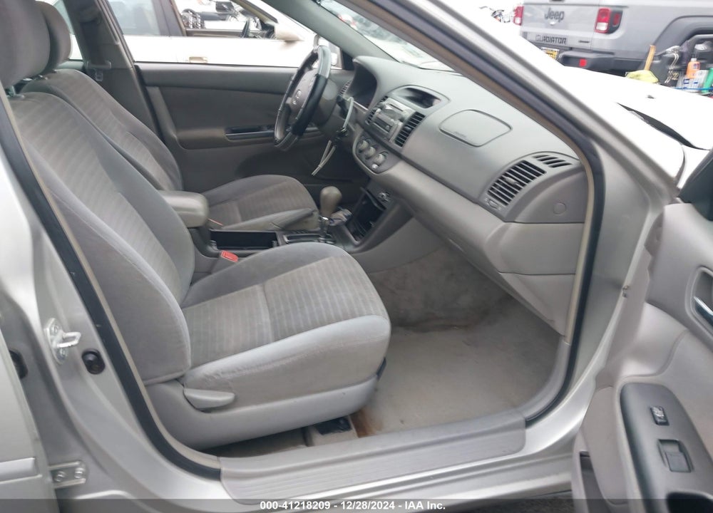 2006 TOYOTA CAMRY LE VIN: 4T1BE32K76U713856