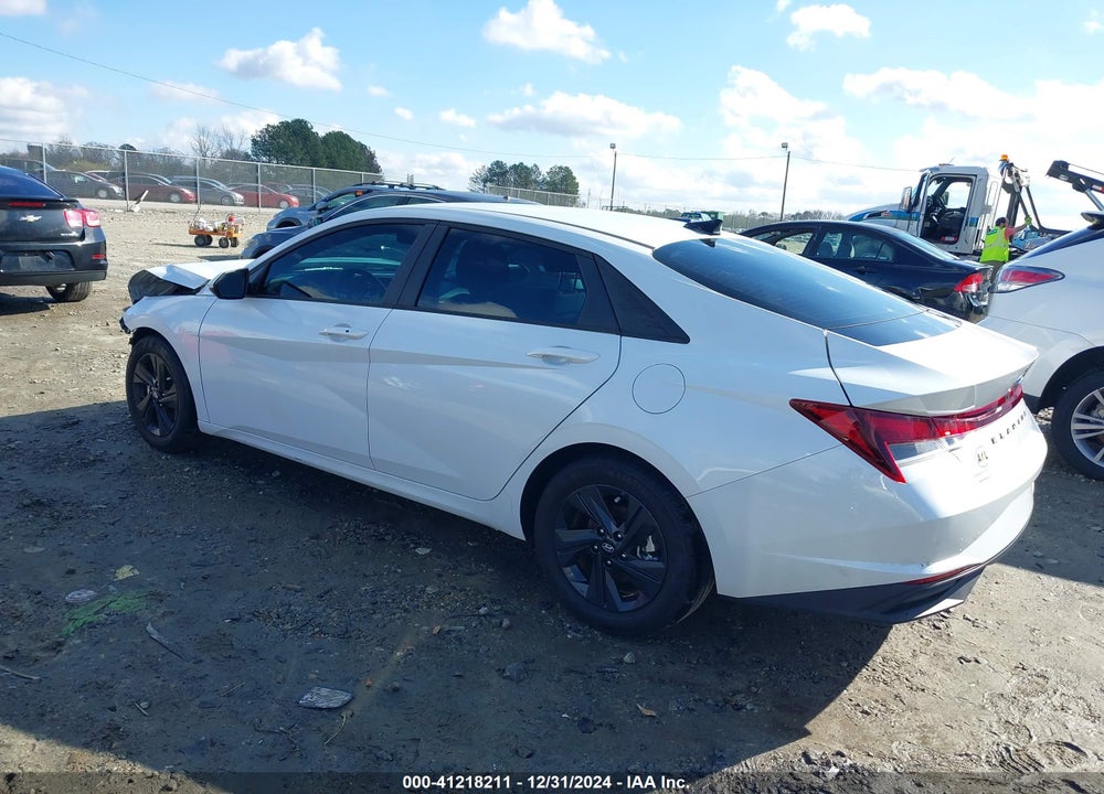 2021 HYUNDAI ELANTRA SEL VIN: 5NPLS4AG3MH025137