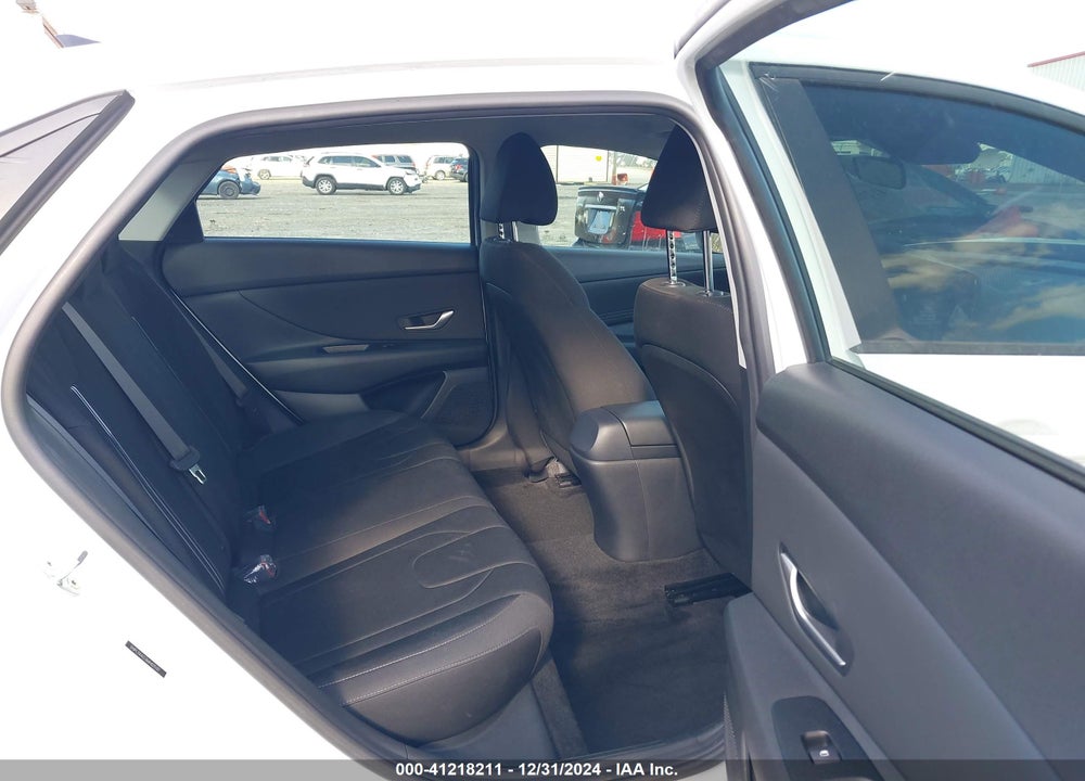 2021 HYUNDAI ELANTRA SEL VIN: 5NPLS4AG3MH025137